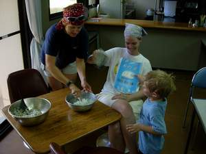 Fanning Sticky Rice