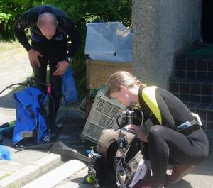 Meg and Allen getting ready for the first dive